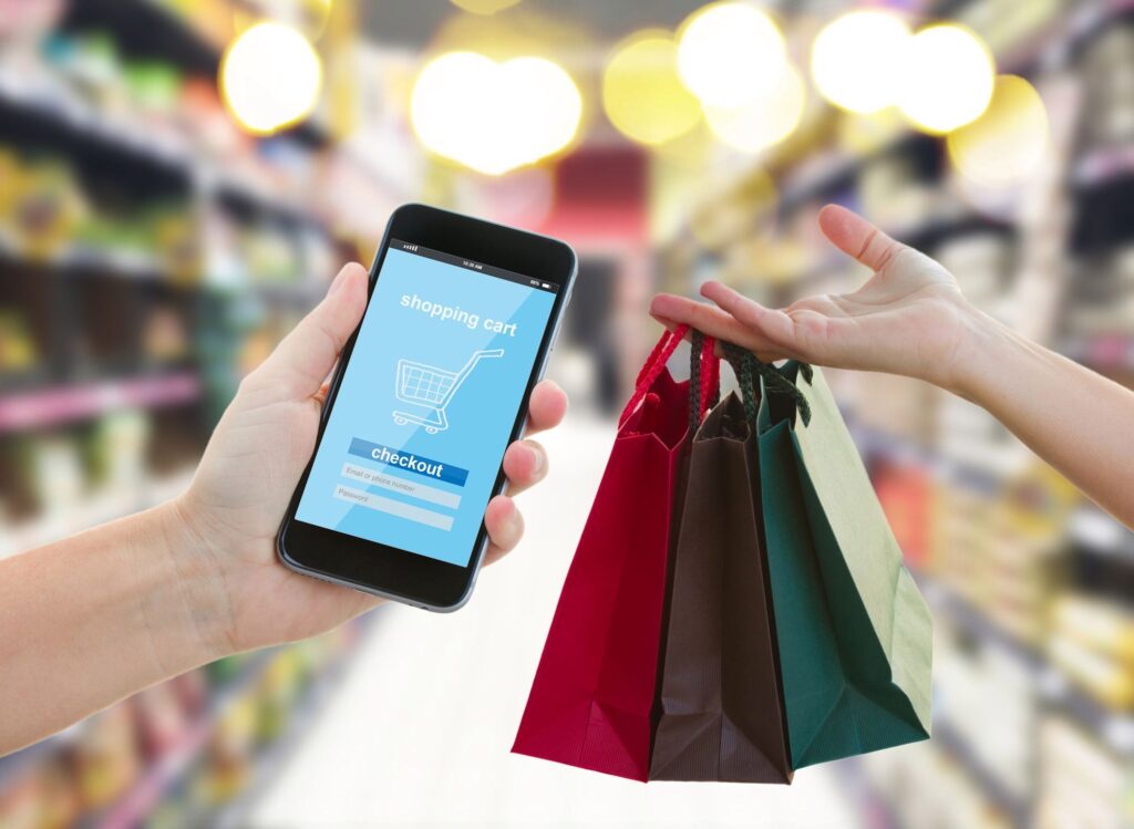 Reasons to build a Shopping App in India